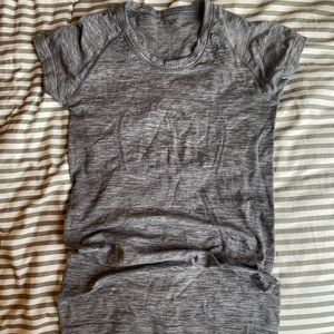 Heather grey workout top